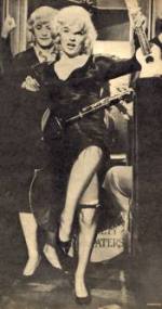  &copy; boomers pinups - Some like it hot marilyn monroe dancing picture